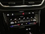 Volkswagen T-Roc 1.5TSI/150PK R-Line DSG · Trekhaak · Navigatie · Camera + Parkeersensoren · Stoelverwarming · Apple/Android Car Play · Garantie t/m 17-04-2027