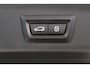 BMW iX1 xDrive30 Launch Edition 67 kWh | PANO | Camera | SoH 94,4 % | Sportstoelen | Matrix LED |