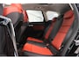 BMW iX1 xDrive30 Launch Edition 67 kWh | PANO | Camera | SoH 94,4 % | Sportstoelen | Matrix LED |