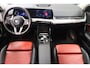 BMW iX1 xDrive30 Launch Edition 67 kWh | PANO | Camera | SoH 94,4 % | Sportstoelen | Matrix LED |