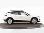 SEAT Arona 1.0 TSI 115pk DSG Style Business Intense · Camera · Trekhaak · Keyless · Cruise Control · Clima · Draadloze Telefoonlader · Navigatie · Parkeerassistent ·