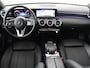Mercedes-Benz A-klasse 250e Progressive | SOH 97,9% | Panoramadak | Leder | Stoelverwarming | Memory | Carplay | Sfeerverlichting | Keyless | Widescreen | Camera | Full LED | Navigatie | PHEV | Plug In