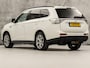 Mitsubishi Outlander 2.0 PHEV Deluxe 203Pk Automaat (SCHUIFDAK, NAVIGATIE, CAMERA, LEDER, ELEK SPORTSTOELEN, STOELVERWARMING, KEYLESS, TREKHAAK, ELEK ACHTERKLEP, GETINT GLAS, NIEUWSTAAT)