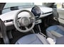 MINI Mini Electric Cooper SE Favoured M 54.2 kWh | panoramadak | head-up | jcw seats | achteruitrijcamera | keyless entry