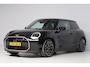 MINI Mini Electric Cooper SE Favoured M 54.2 kWh | panoramadak | head-up | jcw seats | achteruitrijcamera | keyless entry
