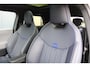 MINI Mini Electric Cooper SE Favoured M 54.2 kWh | panoramadak | head-up | jcw seats | achteruitrijcamera | keyless entry