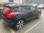 Volvo XC40 P8 AWD R DESIGN Lm velgen|Panoramadak| Harmon Kardon Audio|Lederen bekleding|