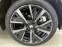 Peugeot 208 1.2 100pk GT Pack | Navigatie | Adaptieve Cruise Control | Camera | Climate Control | Dodehoekdetectie | Stoelverwarming | 17"LMV | Keyless Entry/Start |