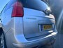 Peugeot 5008 1.6 THP Blue Lease Executive 7 Persoons Cruise*Pano*Clima*Trekhaak*NAP*LM velgen*Nieuwe APK*