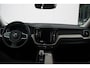 Volvo XC60 2.0 B5 AWD Inscription *Eerste eigenaar, dealer onderhouden* Adaptieve Cruise Control met Pilot Assist | Elektrische voorstoelen met geheugen | Lederen Bekleding | Verwarmbare voorstoelen + Stuurwiel | Alarmklasse III | Semi-elektrische trekhaak | Park Assist voor + Achter | Parkeercamera achter | 19" Lichtmetalen wielen