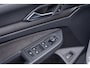 Volkswagen Golf 1.4 eHybrid GTE IQ Light | Stoelverwarming | Camera | PDC | Adaptive cruise | Stuurverwarming | Carplay