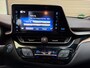 Toyota C-HR / C-HR+ 1.8 Hybrid BI-Tone Plus JBL Leder Led Clima Navi Cruise Carplay Incl 12Mnd Garantie