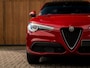 Alfa Romeo Stelvio 2.0 T AWD Super | Veloce stoelen | Panoramadak | Carplay | Rosso Competizione