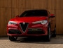 Alfa Romeo Stelvio 2.0 T AWD Super | Veloce stoelen | Panoramadak | Carplay | Rosso Competizione
