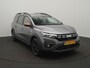 Dacia Jogger 1.6 Hybrid 140 Extreme 7p. - RIJKLAARPRIJS - 7-persoons - All Seasonbanden - Afneembare Trekhaak - Achteruitrijcamera - Dealeronderhouden