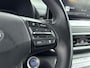 Hyundai Kona Electric EV Fashion 64 kWh | SoH 95,7% | WLTP 484km | All Season | Head-up display | Dodehoek | Navigatie | Camera |