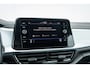Volkswagen T-Roc 1.5 TSI Life nlauto Stoelverwarming | PDC | Adaptive cruise | Dab | Digitaal dashboard | Carplay