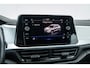 Volkswagen T-Roc 1.5 TSI Life nlauto Stoelverwarming | PDC | Adaptive cruise | Dab | Digitaal dashboard | Carplay
