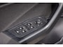 Volkswagen T-Roc 1.5 TSI Life nlauto Stoelverwarming | PDC | Adaptive cruise | Dab | Digitaal dashboard | Carplay