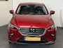 Mazda CX-3 2.0 SKYACTIVE-G 120 SKYLEASE AUTOMAAT NAVIGATIE ADAPTIVE CRUISE CONTROL HEAD-UP DISPLAY KEYLESS GO RIJSTROOKSENSOREN DODEHOEKSENSOREN ACHTERUITRIJCAMERA AFN. TREKHAAK ZEER MOOI !!