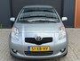 Toyota Yaris 1.3 VVTi Luna |AUTOMAAT|5-deurs|CarPlay|Trekhaak|Climate Control|Elektrische Ramen