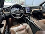 Volvo XC60 Recharge T6 Momentum Pro | ACC | Panoramadak | Trekhaak | Harman/Kardon | Stoel+Stuurverwarming | BLIS