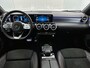 Mercedes-Benz CLA Shooting Brake 200 Business Solution AMG (SFEERVERLICHTING, CAMERA, STOELVERWARMING, GOED ONDERHOUDEN)