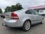 Volvo S40 1.8 Momentum 125pk Apk18/11/26,Airco,Cruise,Nap