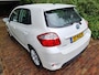 Toyota Auris 1.8 Full Hybrid Aspiration Navi