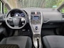 Toyota Auris 1.8 Full Hybrid Aspiration Navi