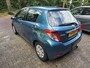 Toyota Yaris 1.0 VVT-i Aspiration | 2E EIGENAAR | 12MND GARANTIE | NAVI | CAMERA | AIRCO | NW APK |