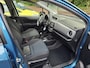 Toyota Yaris 1.0 VVT-i Aspiration | 2E EIGENAAR | 12MND GARANTIE | NAVI | CAMERA | AIRCO | NW APK |