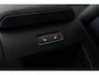Volvo XC60 2.0 T6 Plug-in Hybrid AWD Plus Dark | PHEV | Trekhaak | Panoramadak | Head-up Display | 360 Graden Camera | Keyless Entry | Elektrische Achterklep | Elektrisch Verstelbare Voorstoelen | Stoelverwarming voor en achter | Cruise Control Adaptief | BLIS | Apple Carplay | Android Auto