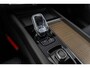 Volvo XC60 2.0 T6 Plug-in Hybrid AWD Plus Dark | PHEV | Trekhaak | Panoramadak | Head-up Display | 360 Graden Camera | Keyless Entry | Elektrische Achterklep | Elektrisch Verstelbare Voorstoelen | Stoelverwarming voor en achter | Cruise Control Adaptief | BLIS | Apple Carplay | Android Auto
