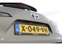 Toyota Corolla Touring Sports 1.8 Hybrid Dynamic | Leder - stof bekleding | Stuur en stoelverwarming | Electrische achterklep |