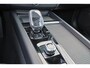 Volvo XC60 T6 Recharge AWD Plus Black Edition - Panorama/schuifdak - IntelliSafe Assist & Surround - 360º Camera - Harman/Kardon audio - Verwarmde voorstoelen, stuur & achterbank - Parkeersensoren voor & achter - Elektr. bedienb. voorstoelen met geheugen - Head up display - Draadloze tel. lader - Extra getint glas - 21' LMV