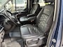 Ford Transit Custom 320 2.0 TDCI L2H1 Platinum Edition DC Automaat Achteruitrijcamera - Parkeersensoren - Navigatie - Airco - Dodehoek detector - Cruise control - Licht metalen velgen 16 inch - Lederen bekleding - Radio - Bluetooth - Dubbele cabine - Tussens - Mistlampen voor - Sidebars - Trekhaak - Voorstoelen verwarmd - Led verlichting - Extra getint glas achter - Start/stop systeem - Stuur multifunctioneel - Stuur leder - Regensensor