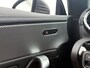 Mercedes-Benz CLA Shooting Brake 180 Business Solution Automaat (CAMERA, ADAPTIVE CRUISE, AUTOPILOT, PDC, STOELVERWARMING)