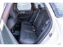 Volvo XC60 2.0 T6 Plug-in Hybrid AWD Ultra Dark PHEV | Trekhaak | Luchtvering | Harman Kardon Audio | Panoramadak | Head-up Display | 360 Graden Camera | Keyless Entry | Elektrische Achterklep | Elektrisch Verstelbare Voorstoelen | Navigatie | Stoelverwarming voor en achter