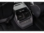 Volkswagen ID.5 Pro Business 77 kWh SOH 97,91% | 286PK / 210kW, Harman & Kardon multimedia pakket plus, navigatie, LED Matrix (IQ.Lights), lederen / alcantara bekleding, verwarmbare voorstoelen, verwarmbaar multifunctioneel lederen stuurwiel, 20" 'Drammen' LMV, keyless go & entry, achteruitrijcamera (rear view), parkeersensoren voor en achter (pdc), adaptieve cruise control (acc), Apple Carplay & Android Auto, sfeerverlichting, elektrische achterklep, elektrisch verstel-, verwarm- en inklapbare buitenspiegels etc.