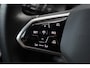 Volkswagen ID.5 Pro Business 77 kWh SOH 97,91% | 286PK / 210kW, Harman & Kardon multimedia pakket plus, navigatie, LED Matrix (IQ.Lights), lederen / alcantara bekleding, verwarmbare voorstoelen, verwarmbaar multifunctioneel lederen stuurwiel, 20" 'Drammen' LMV, keyless go & entry, achteruitrijcamera (rear view), parkeersensoren voor en achter (pdc), adaptieve cruise control (acc), Apple Carplay & Android Auto, sfeerverlichting, elektrische achterklep, elektrisch verstel-, verwarm- en inklapbare buitenspiegels etc.