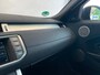 Land Rover Range Rover Evoque 2.2 eD4 2WD Dynamic|Glazen dak|Trekhaak|Meridian Audio|Stoelverwarming