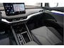 Skoda Enyaq iV 60 | NL Auto | 1ste eigenaar | Trekhaak | Adaptive+Lane | Sfeer | 20inch | Leer/ stof | Luxe zeer nette auto