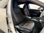 Mazda 3 2.0 e-SKYACTIV-G M HYBRID 122 EXCLUSIVE-LINE NAVIGATIE 360 CAMERA ADAPTIVE CRUISE CONTROL HEAD-UP DISPLAY APPLE CARPLAY/ANDROID RIJSTROOKSENSOREN DODEHOEKSENSOREN ZEER MOOI !!