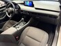 Mazda 3 2.0 e-SKYACTIV-G M HYBRID 122 EXCLUSIVE-LINE NAVIGATIE 360 CAMERA ADAPTIVE CRUISE CONTROL HEAD-UP DISPLAY APPLE CARPLAY/ANDROID RIJSTROOKSENSOREN DODEHOEKSENSOREN ZEER MOOI !!