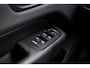 Volvo XC60 2.0 T6 Plug-in Hybrid AWD Plus Dark | PHEV | Harman Kardon Audio | Panoramadak | 360 Graden Camera | Parkeersensoren | Keyless Entry | Elektrische Achterklep | Elektrisch Verstelbare Voorstoelen | Navigatie | LED Koplampen Adaptief