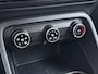 Citroën C3 Business 100pk | Navigatie | Airco | Cruise control | Parkeersensoren achter | Apple Carplay en Android auto draadloos |