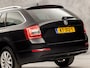Skoda Octavia Combi 1.0 TSI Sport Automaat (APPLE CARPLAY, NAVIGATIE, CLIMATE, XENON, STOELVERWARMING, SPORTSTOELEN, KEYLESS, GETINT GLAS, CRUISE, PARKEERSENSOREN, NIEUWSTAAT)
