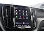 Volvo XC60 2.0 T6 Plug-in Hybrid AWD Plus Dark | PHEV Long Range | Harman Kardon Audio | Panoramadak | 360 Graden Camera | Parkeersensoren | Keyless Entry | Elektrische Achterklep | Elektrisch Verstelbare Voorstoelen | Navigatie | LED Koplampen Adaptief