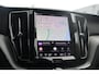 Volvo XC60 2.0 T6 Plug-in Hybrid AWD Plus Dark | PHEV Long Range | Harman Kardon Audio | Panoramadak | 360 Graden Camera | Parkeersensoren | Keyless Entry | Elektrische Achterklep | Elektrisch Verstelbare Voorstoelen | Navigatie | LED Koplampen Adaptief